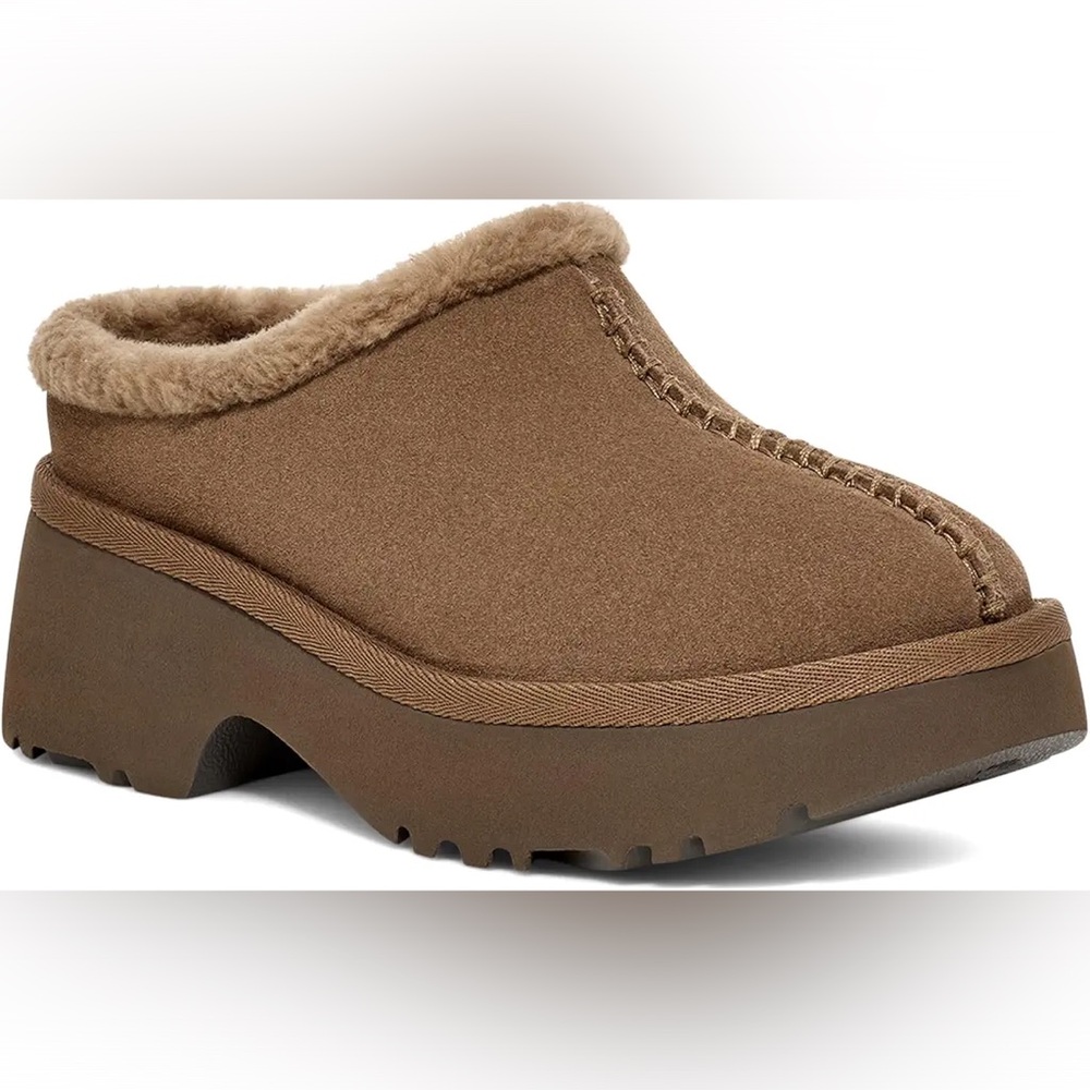 UGG New Heights Cozy Clog - W9 - Hickory